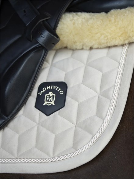 {{photo.Alt || photo.Description || 'Вальтрап для лошадей и пони, бежевый'}}